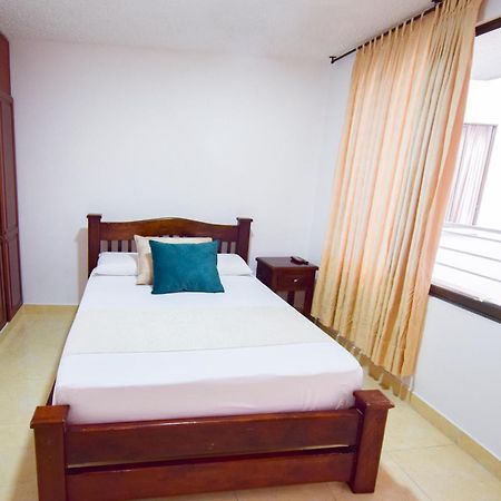 Hotel Toledo Plaza Armenia  Bagian luar foto