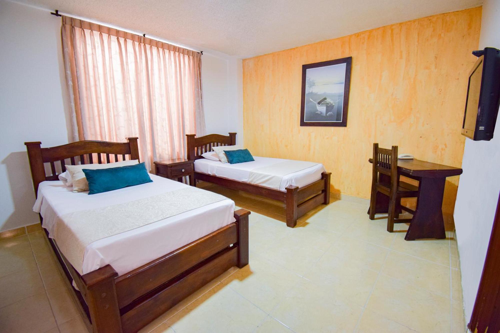Hotel Toledo Plaza Armenia  Bagian luar foto