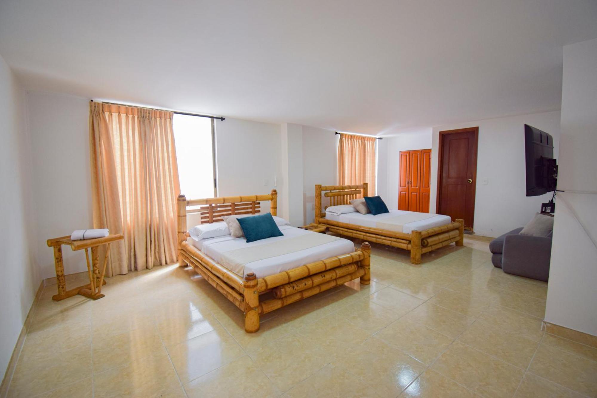 Hotel Toledo Plaza Armenia  Bagian luar foto