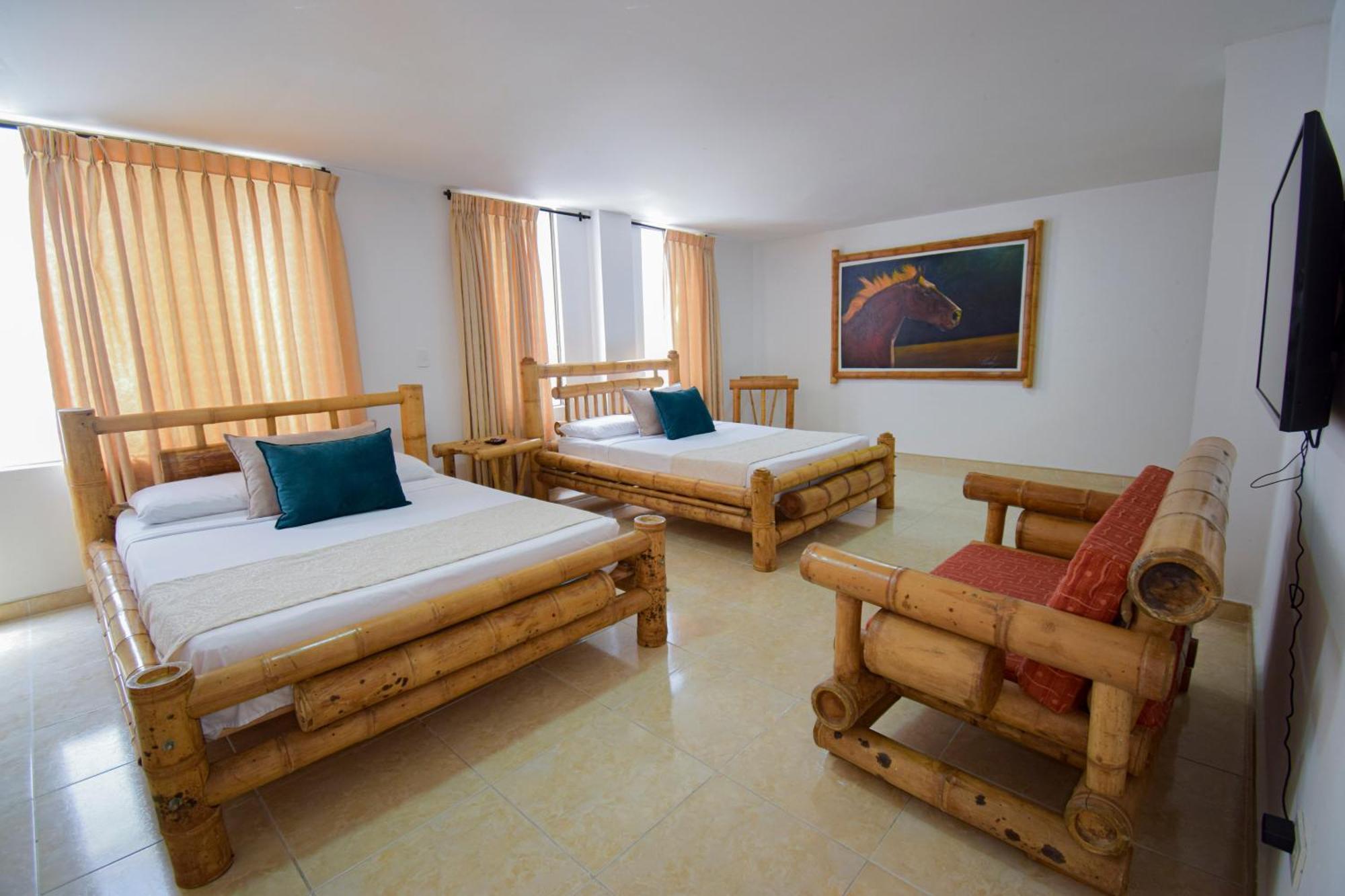 Hotel Toledo Plaza Armenia  Bagian luar foto