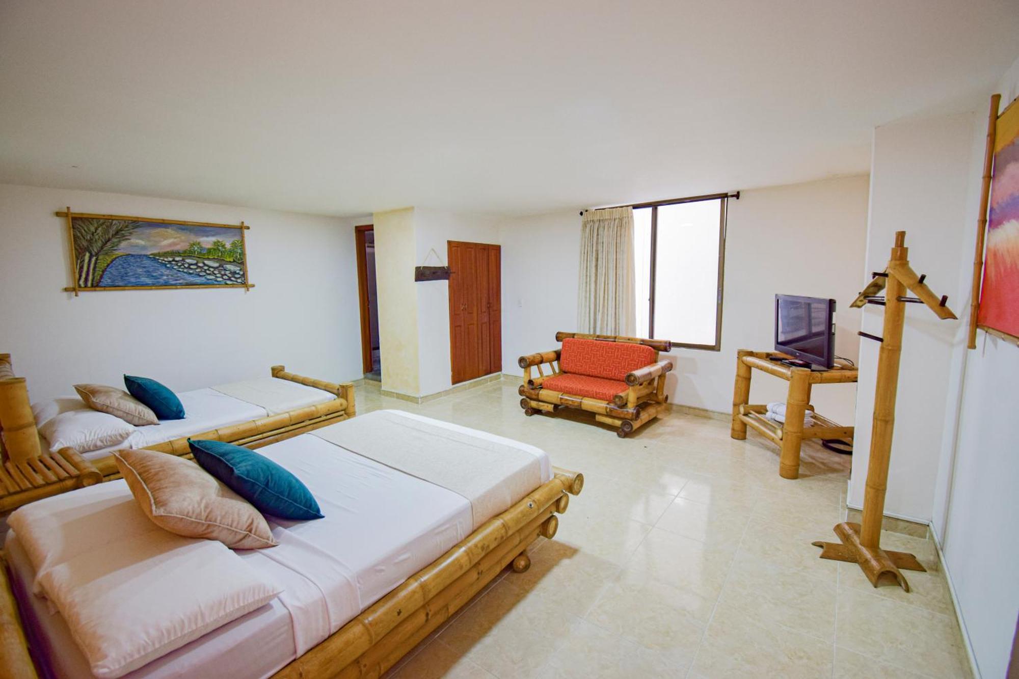 Hotel Toledo Plaza Armenia  Bagian luar foto
