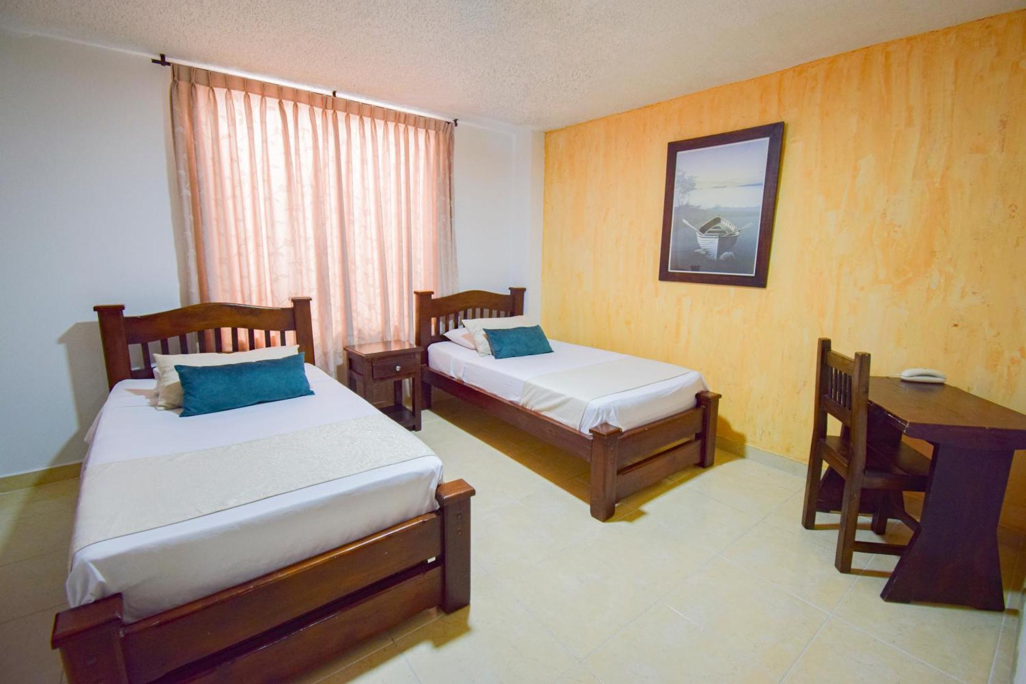 Hotel Toledo Plaza Armenia  Bagian luar foto