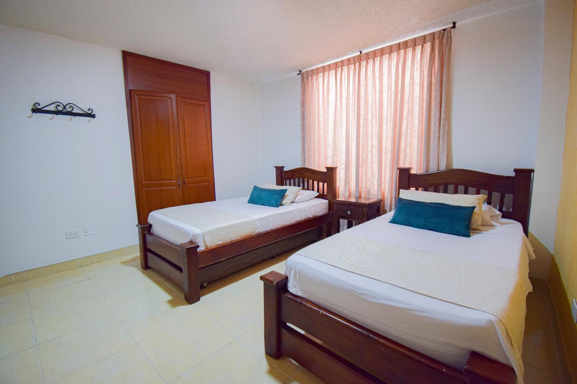 Hotel Toledo Plaza Armenia  Bagian luar foto