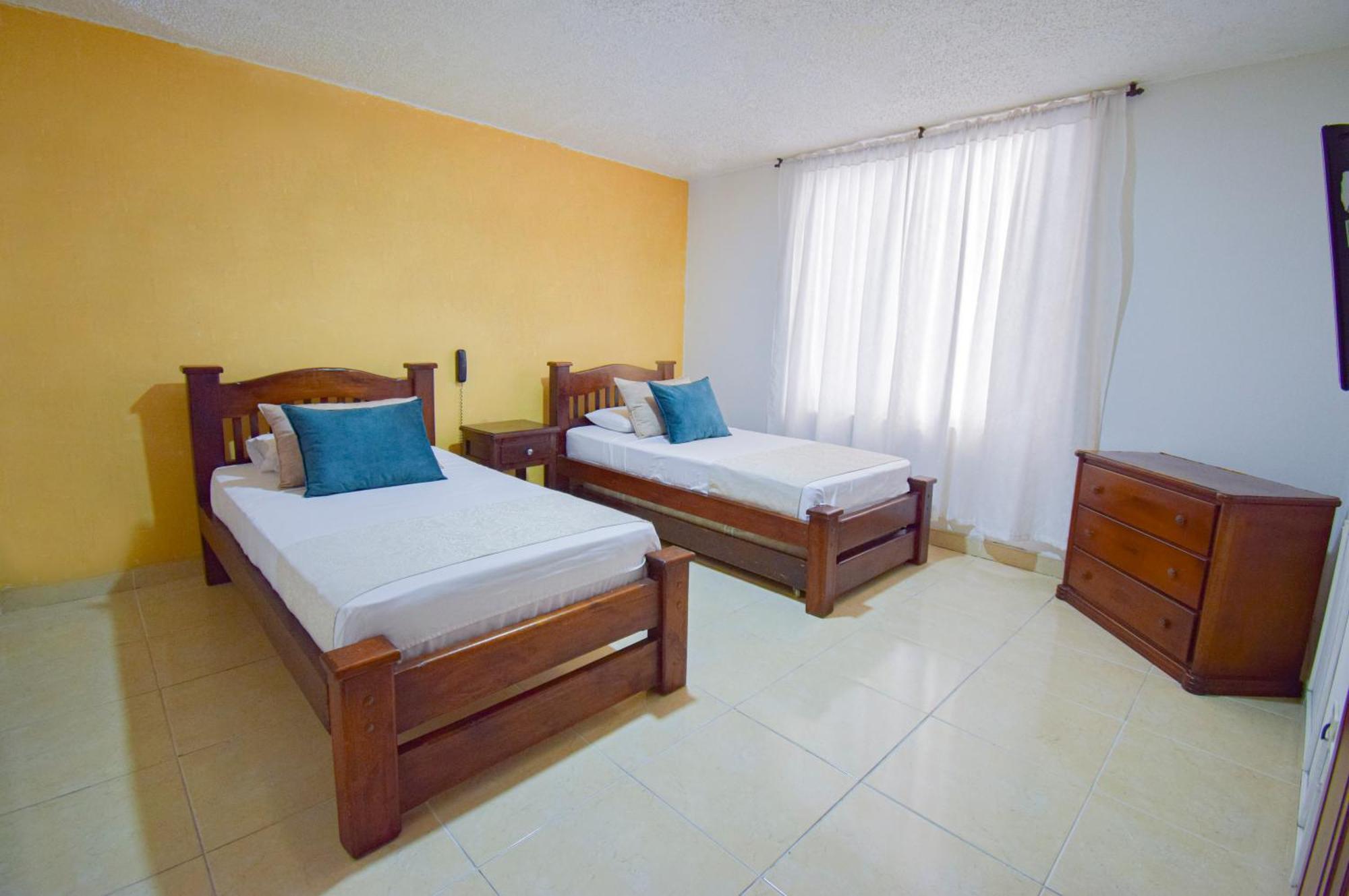 Hotel Toledo Plaza Armenia  Bagian luar foto