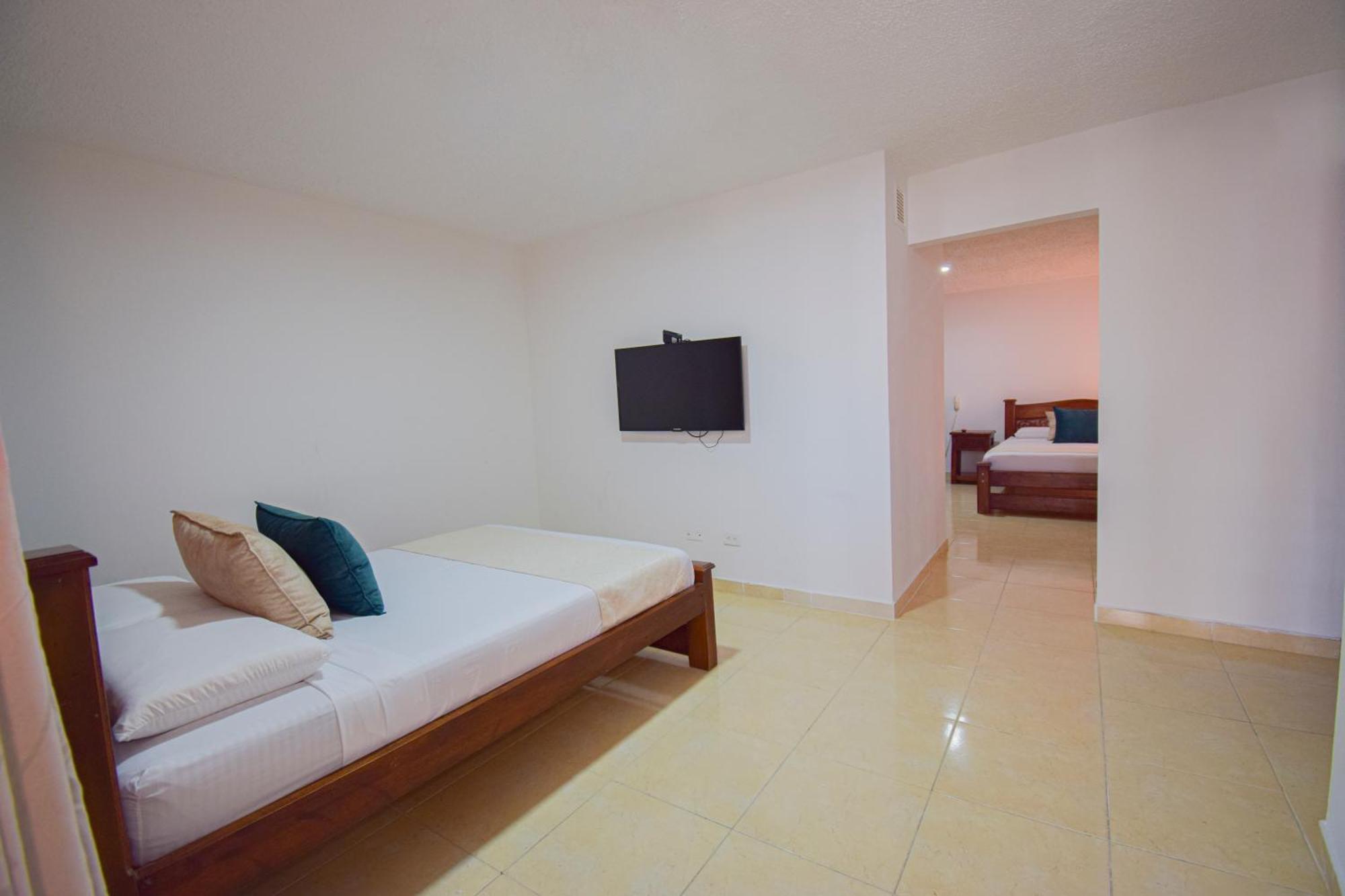 Hotel Toledo Plaza Armenia  Bagian luar foto