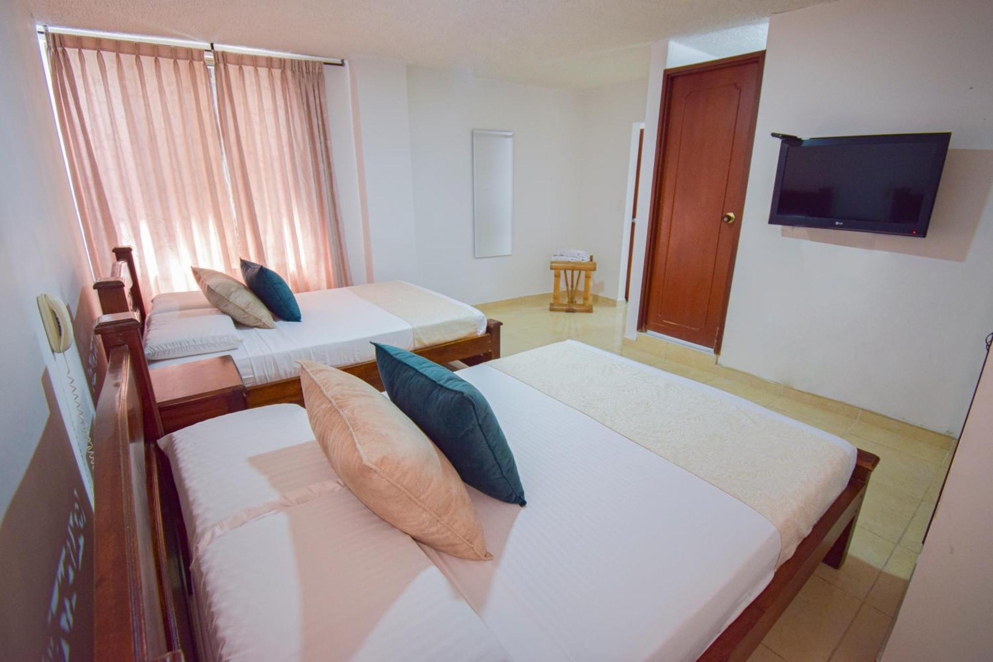 Hotel Toledo Plaza Armenia  Bagian luar foto