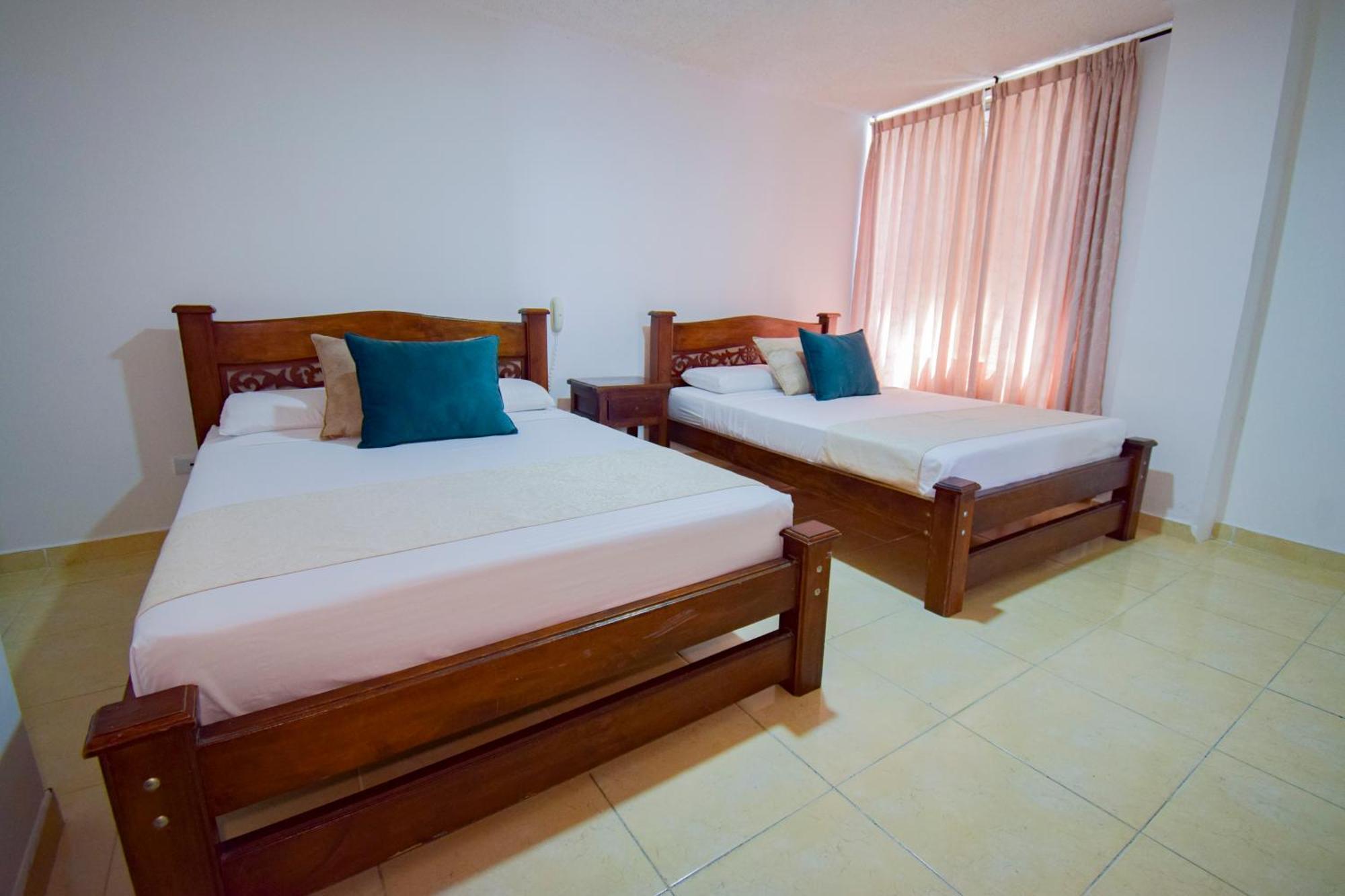 Hotel Toledo Plaza Armenia  Bagian luar foto