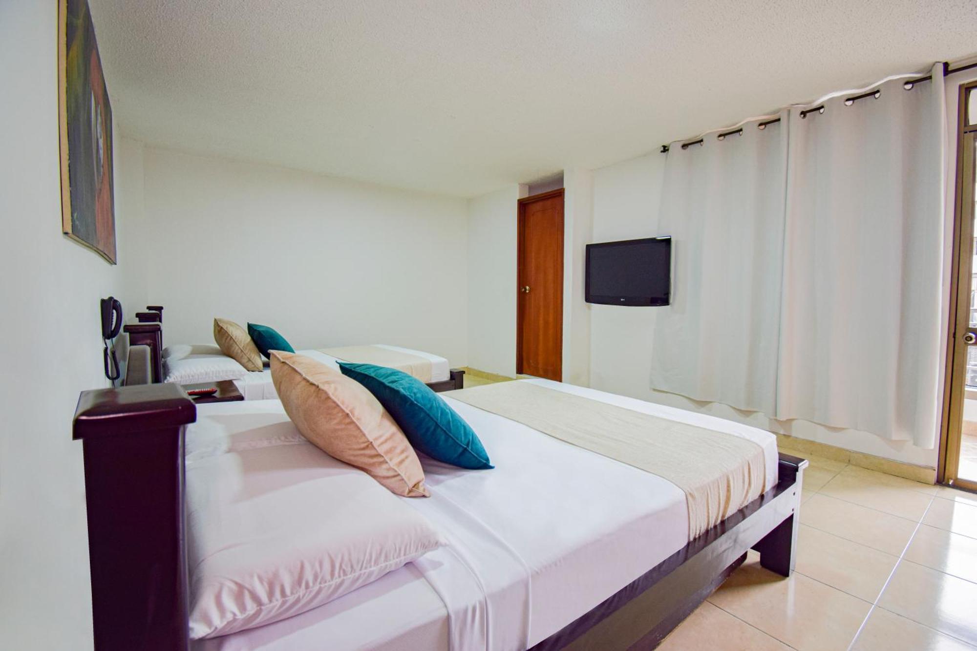 Hotel Toledo Plaza Armenia  Bagian luar foto