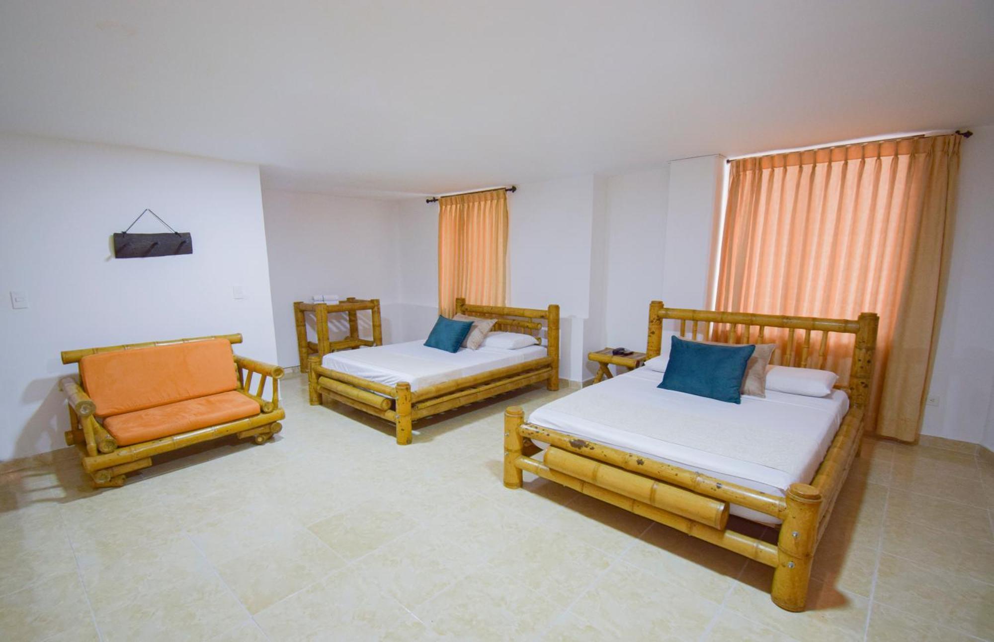 Hotel Toledo Plaza Armenia  Bagian luar foto