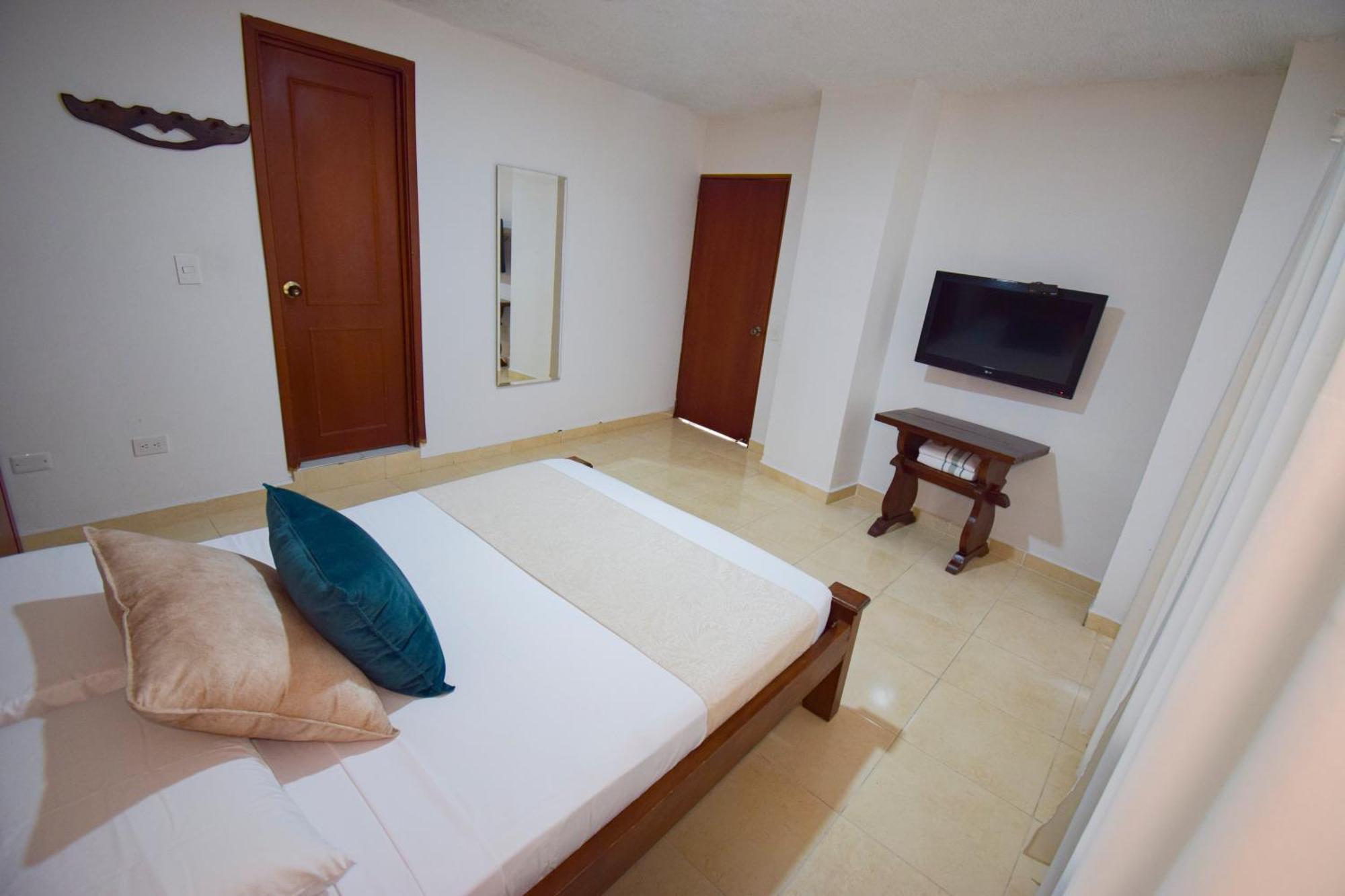 Hotel Toledo Plaza Armenia  Bagian luar foto